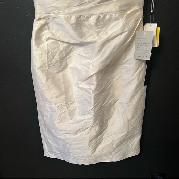 NWT Alfred Sung Size:2 Color: Ivory satin feel - Picture 5 of 14